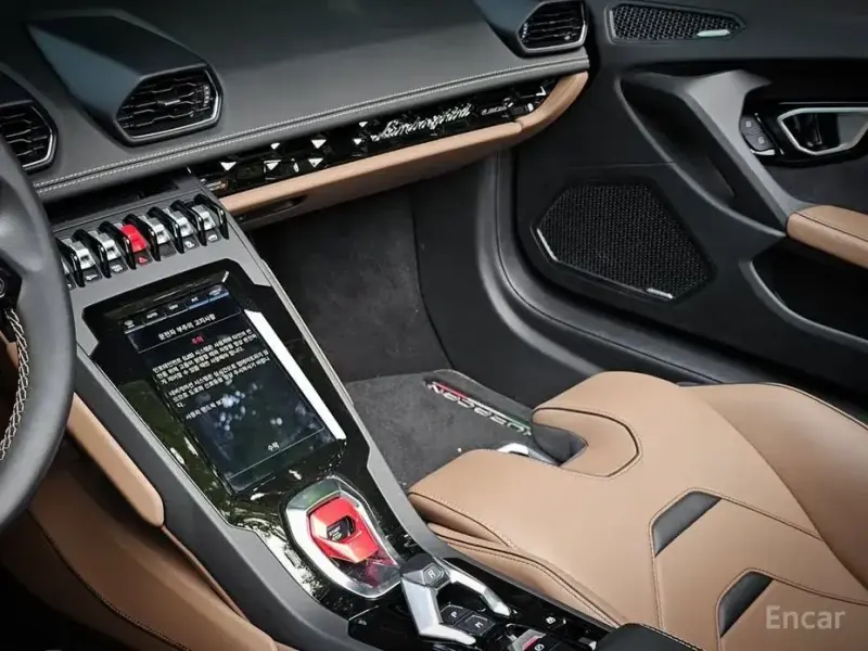 2020 Lamborghini Huracán с пробегом 9 100 км