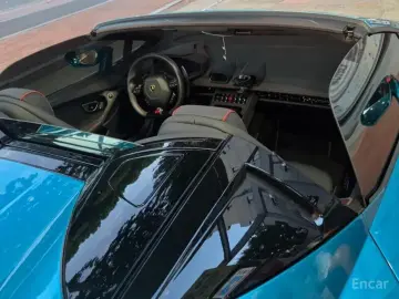 2023 Lamborghini Huracán с пробегом 4 580 км