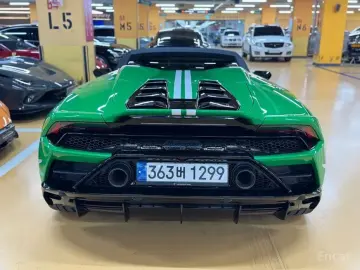 2023 Lamborghini Huracán с пробегом 60 км