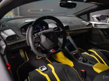 2023 Lamborghini Huracán с пробегом 9 092 км
