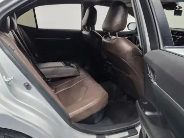2021 Toyota Camry с пробегом 51 476 км