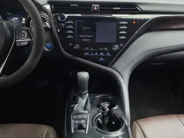 2021 Toyota Camry с пробегом 51 476 км