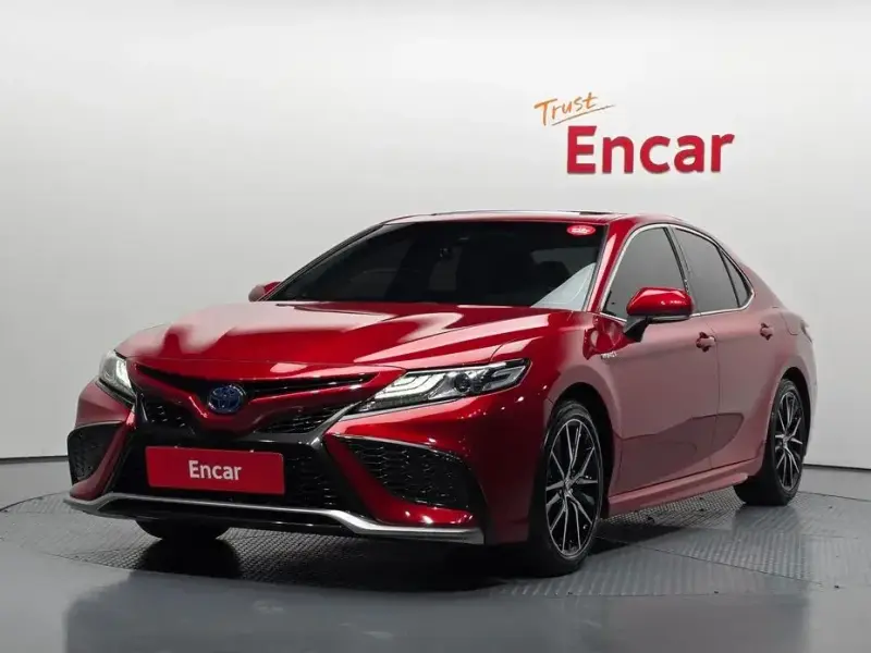 2021 Toyota Camry с пробегом 57 006 км