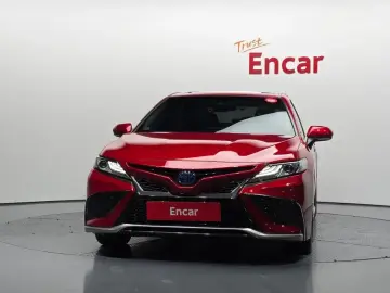 2021 Toyota Camry с пробегом 57 006 км