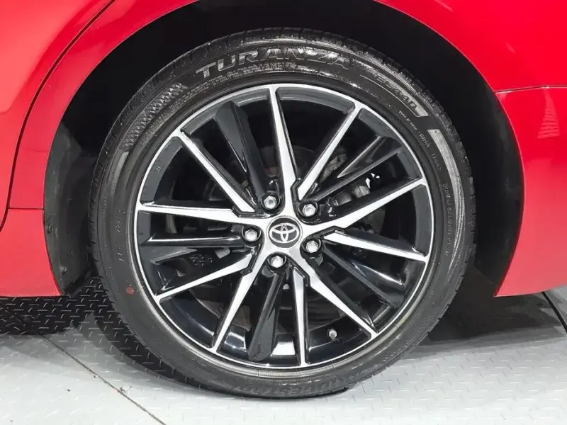 2021 Toyota Camry с пробегом 57 006 км