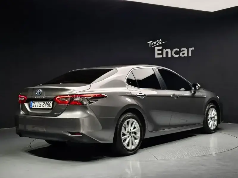 2023 Toyota Camry с пробегом 62 790 км