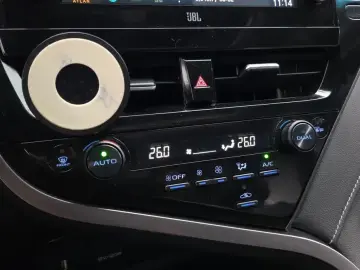 2021 Toyota Camry с пробегом 57 006 км