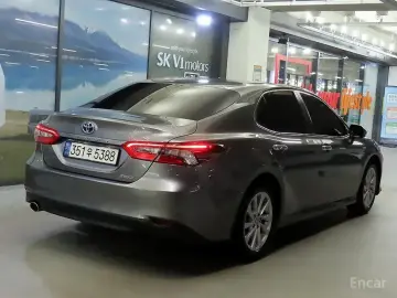 2022 Toyota Camry с пробегом 73 182 км
