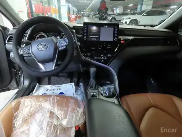 2022 Toyota Camry с пробегом 73 182 км