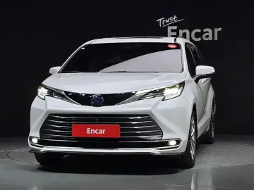 2022 Toyota Sienna с пробегом 31 393 км