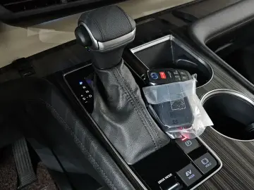 2023 Toyota Sienna с пробегом 28 552 км