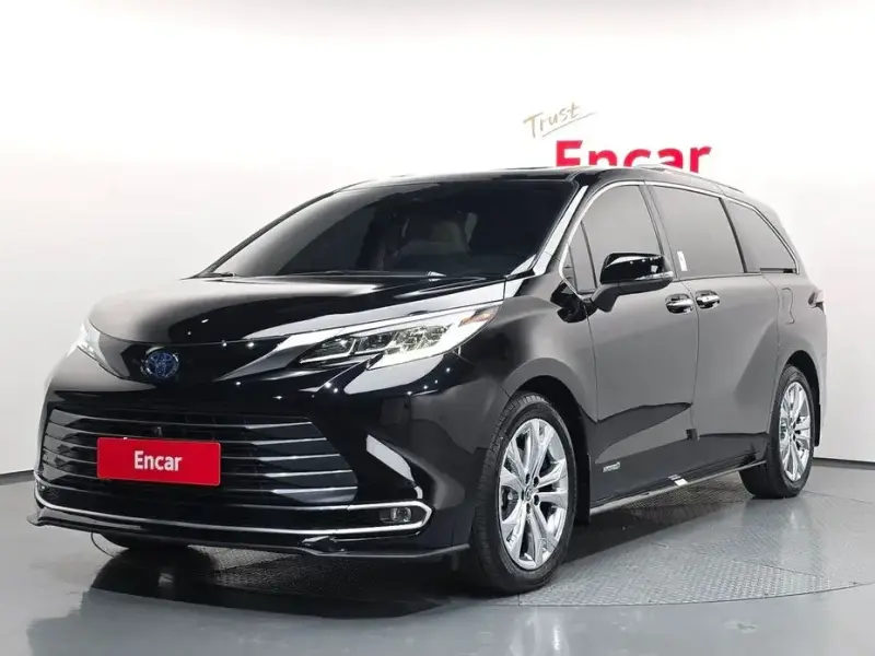 2021 Toyota Sienna с пробегом 37 922 км