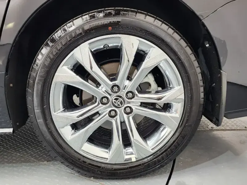 2021 Toyota Sienna с пробегом 37 922 км