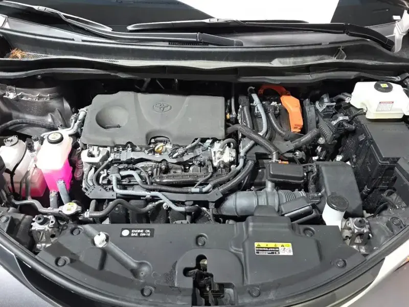 2023 Toyota Sienna с пробегом 54 651 км