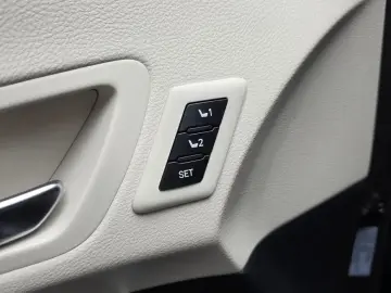 2023 Toyota Sienna с пробегом 54 651 км