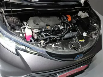 2023 Toyota Sienna с пробегом 57 063 км
