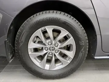 2021 Toyota Sienna с пробегом 77 917 км
