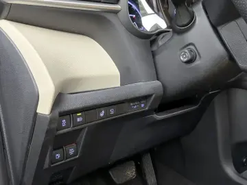 2021 Toyota Sienna с пробегом 77 917 км