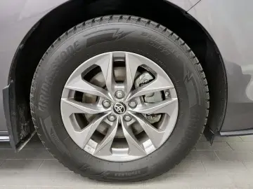 2021 Toyota Sienna с пробегом 77 917 км