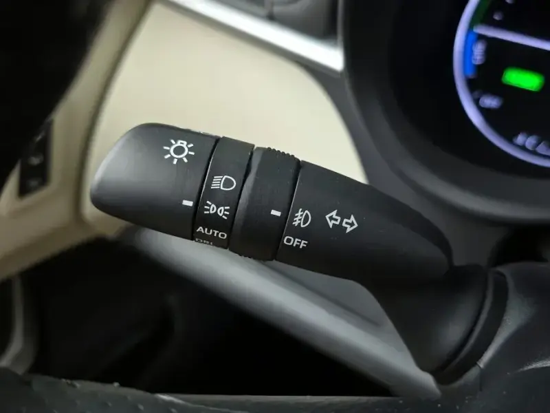 2021 Toyota Sienna с пробегом 77 917 км