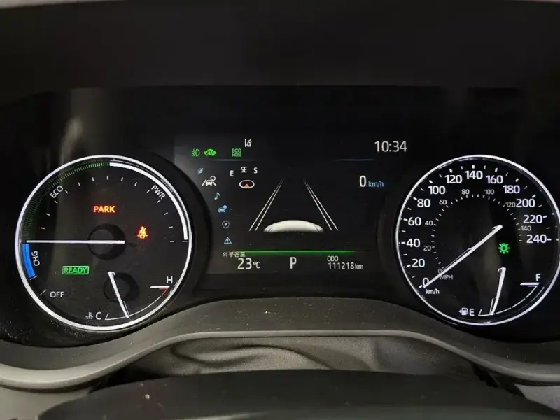 2021 Toyota Sienna с пробегом 111 218 км