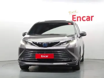 2022 Toyota Sienna с пробегом 73 192 км
