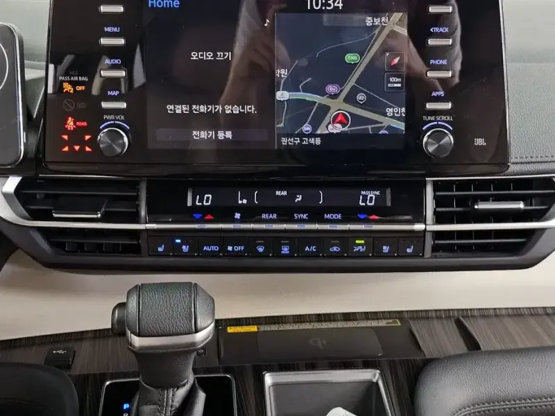 2021 Toyota Sienna с пробегом 111 218 км