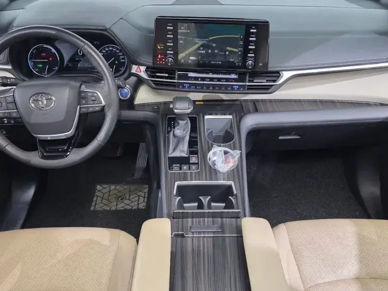 2022 Toyota Sienna с пробегом 73 192 км