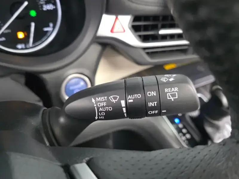 2022 Toyota Sienna с пробегом 73 192 км