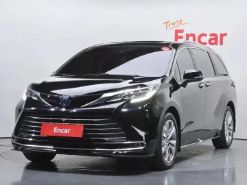 2022 Toyota Sienna с пробегом 70 164 км