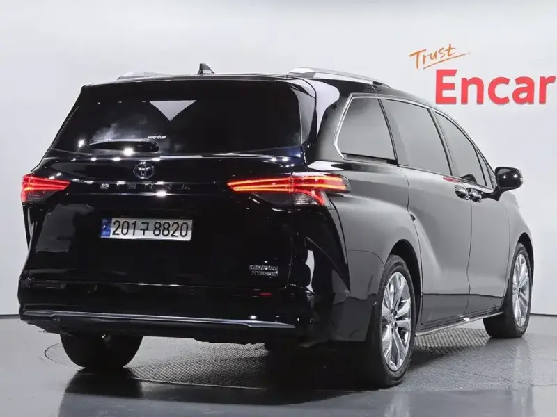 2022 Toyota Sienna с пробегом 70 164 км