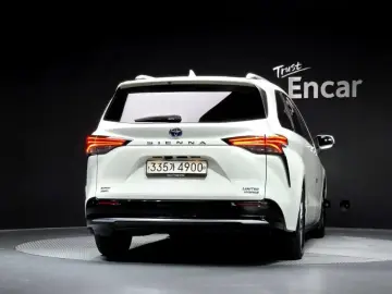 2021 Toyota Sienna с пробегом 246 165 км