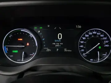 2021 Toyota Sienna с пробегом 246 165 км