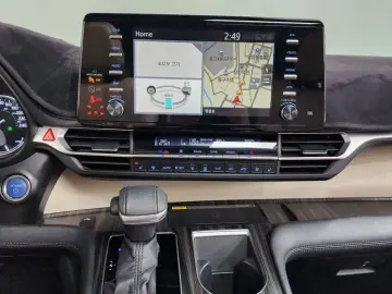 2021 Toyota Sienna с пробегом 97 934 км