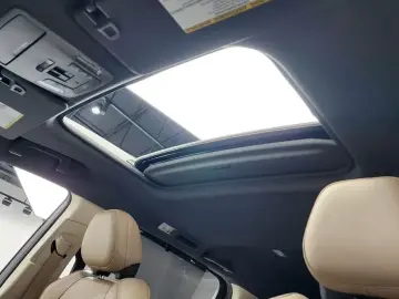 2021 Toyota Sienna с пробегом 97 934 км