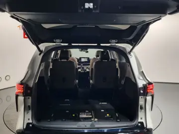 2021 Toyota Sienna с пробегом 97 934 км