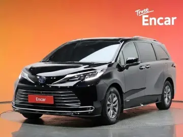 2021 Toyota Sienna с пробегом 115 079 км