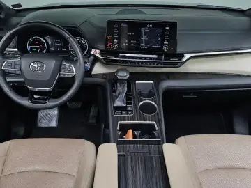 2021 Toyota Sienna с пробегом 115 079 км