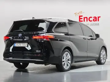2021 Toyota Sienna с пробегом 54 792 км