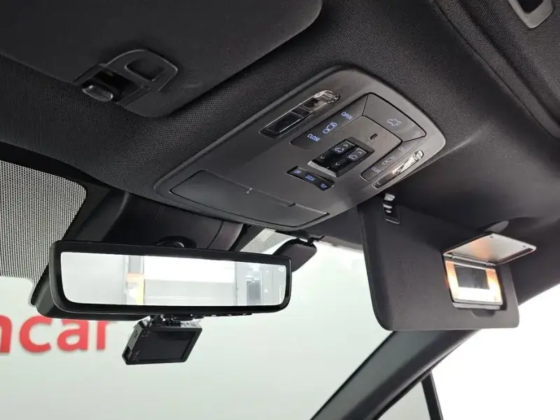 2021 Toyota Sienna с пробегом 115 079 км