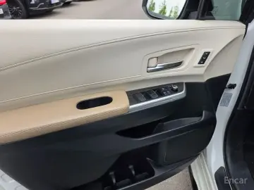 2021 Toyota Sienna с пробегом 123 418 км