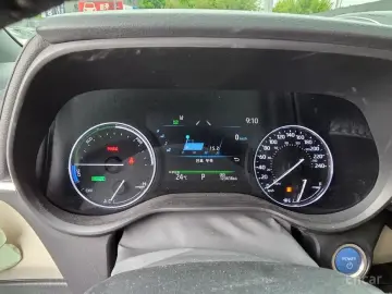 2021 Toyota Sienna с пробегом 123 418 км