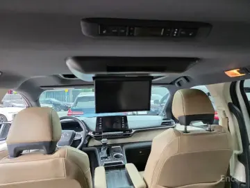 2021 Toyota Sienna с пробегом 123 418 км
