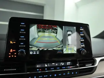 2023 Toyota Sienna с пробегом 17 178 км