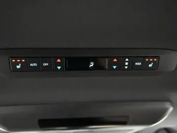 2023 Toyota Sienna с пробегом 17 178 км