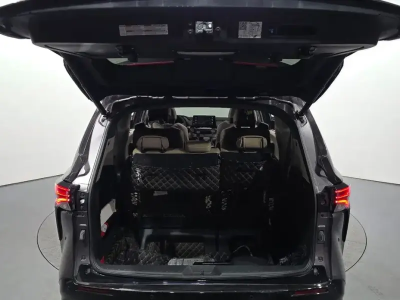 2021 Toyota Sienna с пробегом 39 526 км