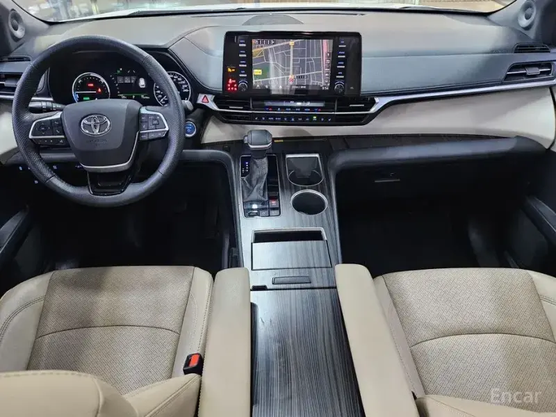2021 Toyota Sienna с пробегом 116 289 км