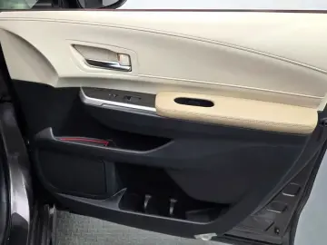 2021 Toyota Sienna с пробегом 39 526 км