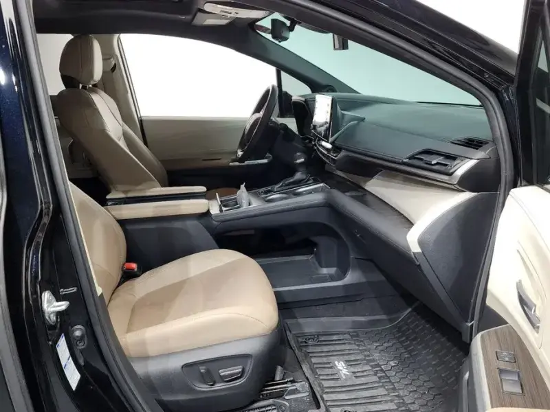 2021 Toyota Sienna с пробегом 61 581 км