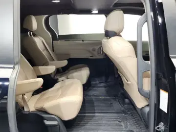 2021 Toyota Sienna с пробегом 61 581 км